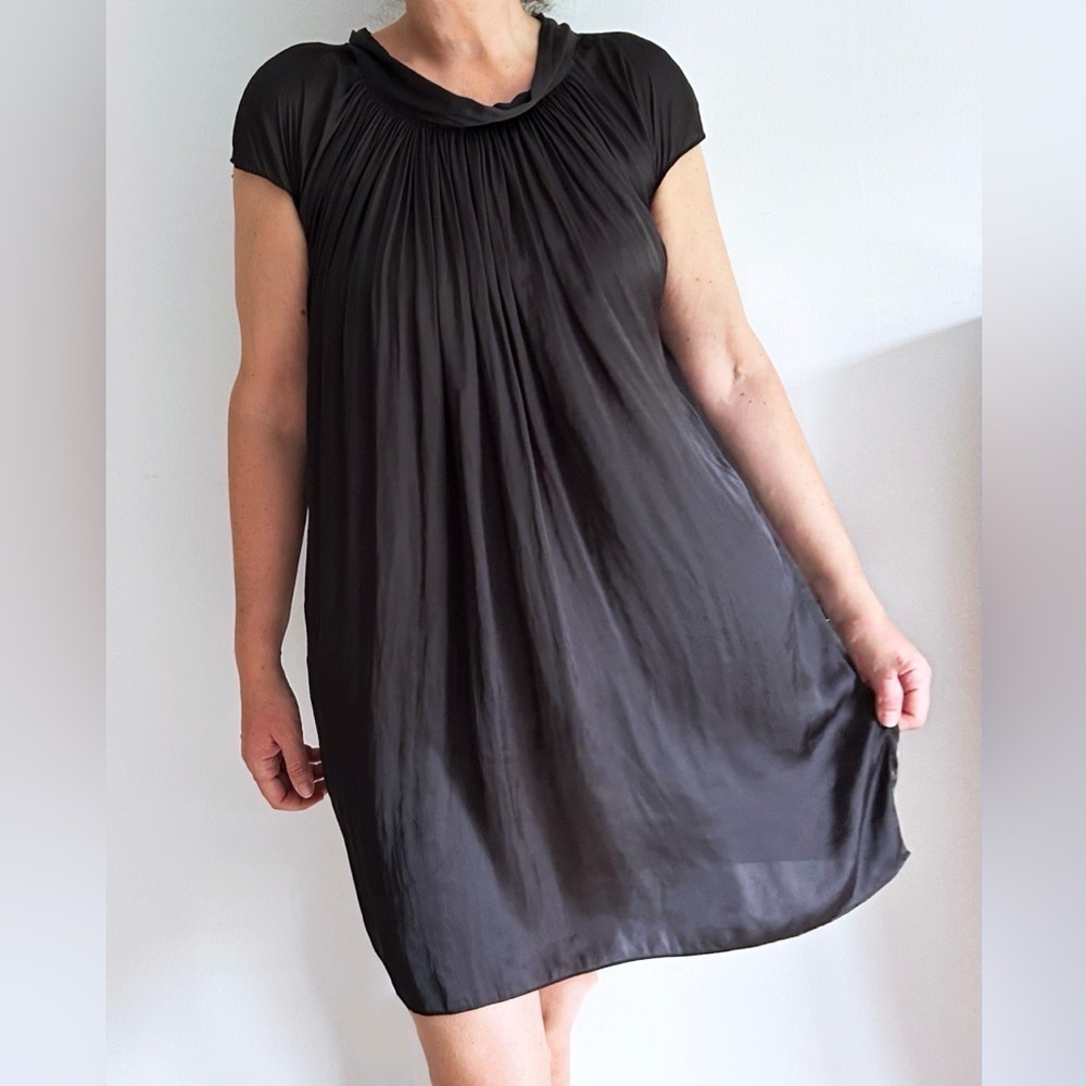 Raquel Allegra black dress scoop neckline, cap sleeves